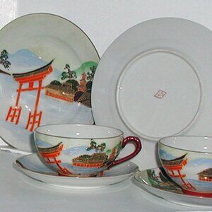 Brightly Colored Lithophane Set of 4 Cups and 4 Saucers